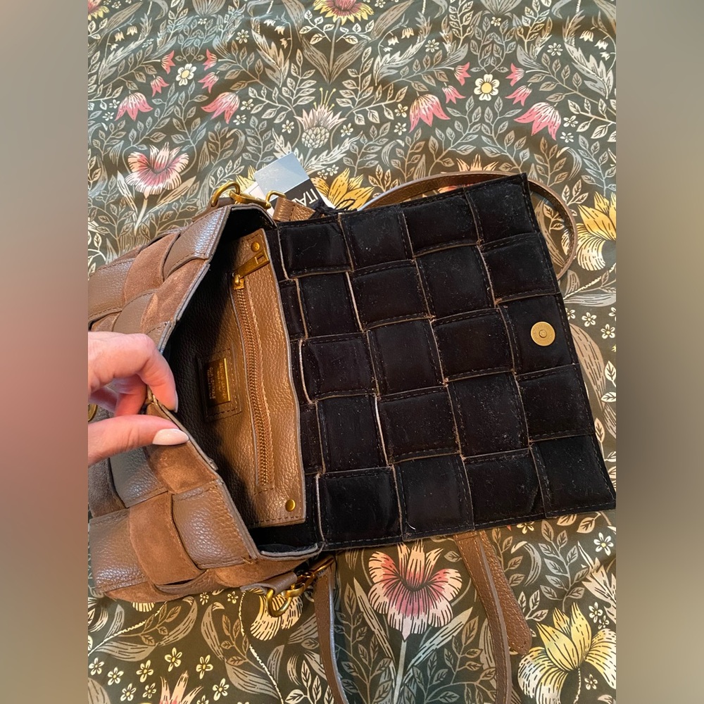 Viola Castellani Brown Woven Leather Crossbody Bag - Picture 9 of 11